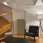 Lägenhet 3 Bedroom Duplex In Wiedikon