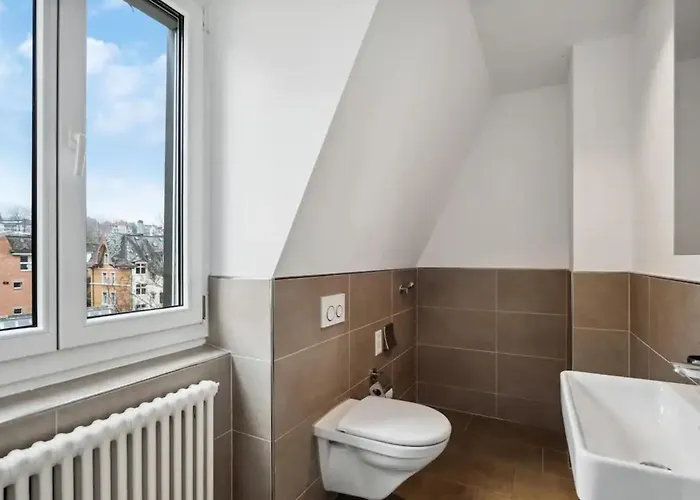 Daire 3 Bedroom Duplex In Wiedikon *